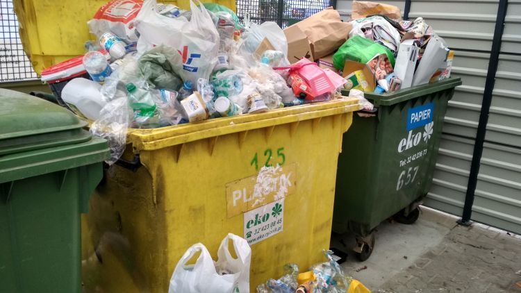 Miasto musi dopłacić 6,5 mln złotych na nieszczelny system. Będzie podwyżka za śmieci?, Archiwum
