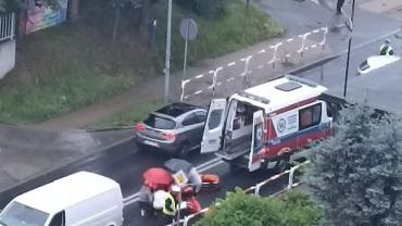 Wypadek w Rybniku. Kobietę na przejściu dla pieszych potrącił samochód