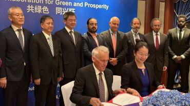 Gansu Hengyuan Dongli New Energy Limited Company wzięła udział w Światowym Szczycie Energetycznym Przyszłości i Ogłosiła Swój Plan Inwestycji Przemysłowych