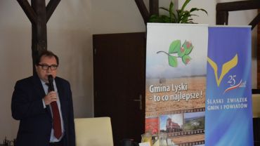 Konwent wójtów, burmistrzów i starostów w Lyskach. Omawiano nowe prawo wodne
