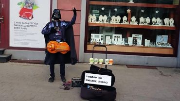 Darth Vader w Rybniku. Zbierał pieniądze na Gwiazdę Śmierci